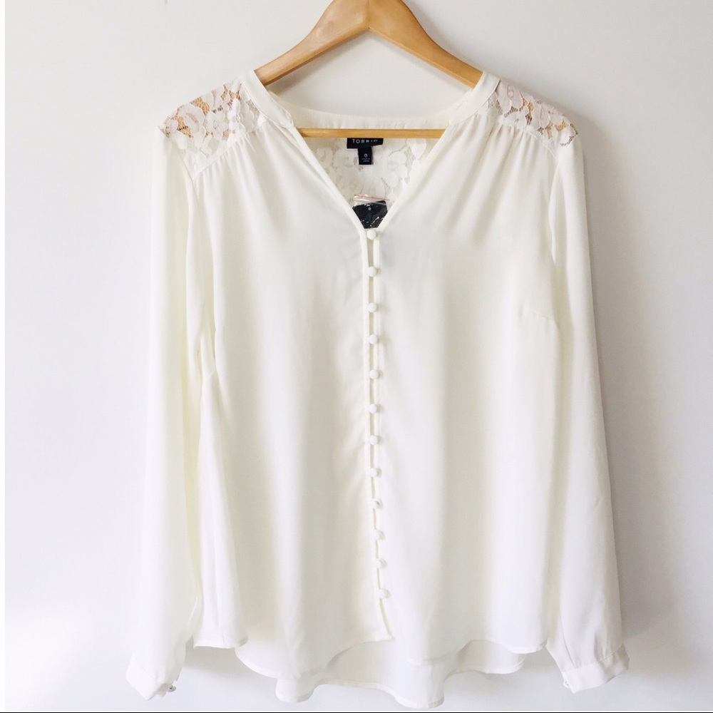 Torrid Blouse & Lace Button Loop Size 12